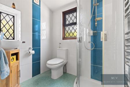 4 bedroom Detached house for sale in Croham Manor Road, South Croydon