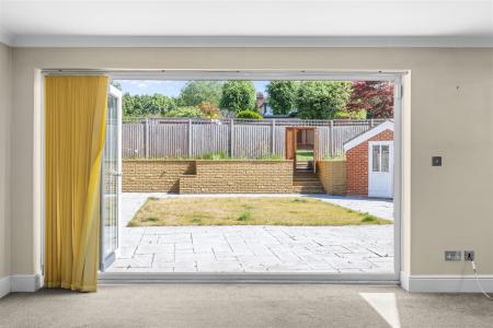 5 bedroom Detached house for sale in Croham Road, South Croydon