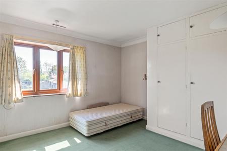 6 bedroom Detached house for sale in Grimwade Avenue, Croydon