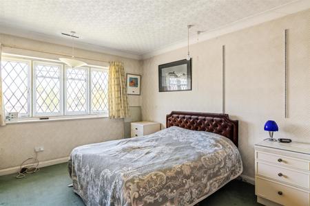6 bedroom Detached house for sale in Grimwade Avenue, Croydon