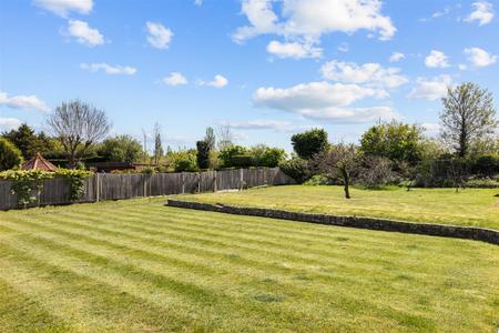 6 bedroom Detached house for sale in Grimwade Avenue, Croydon