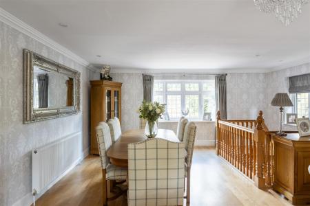 5 bedroom Detached house for sale in Pine Coombe, Croydon