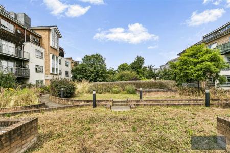 1 bedroom Flat for sale in Sydenham Road, Croydon