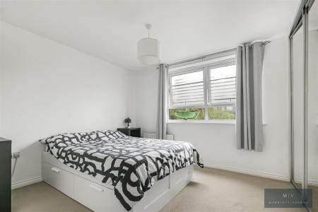 1 bedroom Flat for sale in Sydenham Road, Croydon