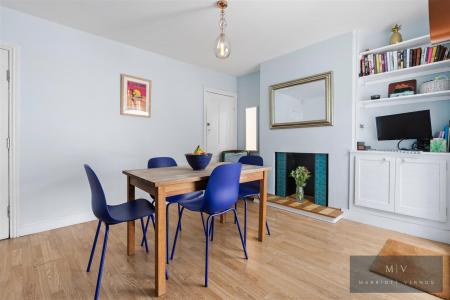 3 bedroom Terraced House for sale in Chelsham Road, South Croydon