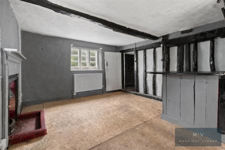 3 bedroom Detached house for sale in Maypole Road, Orpington
