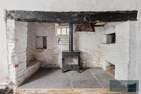 3 bedroom Detached house for sale in Maypole Road, Orpington