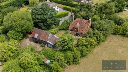 3 bedroom Detached house for sale in Maypole Road, Orpington
