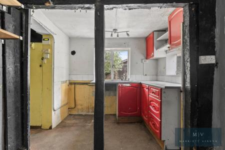 3 bedroom Detached house for sale in Maypole Road, Orpington