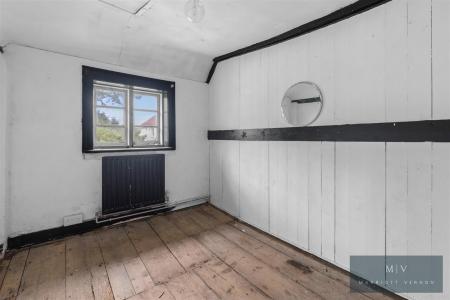 3 bedroom Detached house for sale in Maypole Road, Orpington