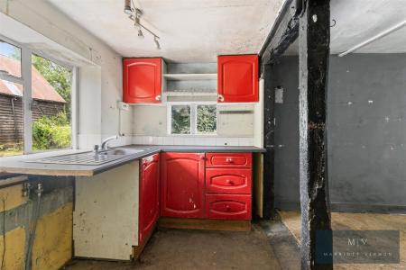 3 bedroom Detached house for sale in Maypole Road, Orpington