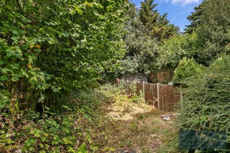 1 bedroom Flat for sale in Coombe Road, Croydon