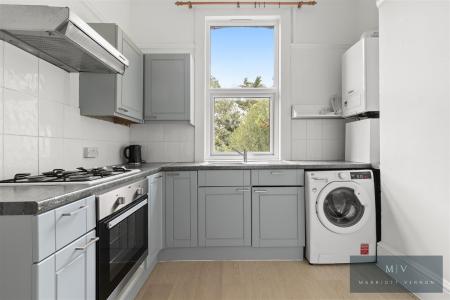 1 bedroom Flat for sale in Coombe Road, Croydon