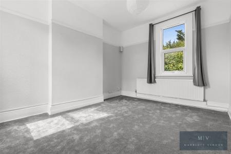 1 bedroom Flat for sale in Coombe Road, Croydon