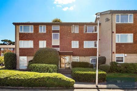 Bardsley Close, Croydon