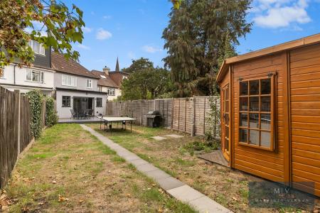 3 bedroom Semi-detached house for sale in Hurst Road, Croydon