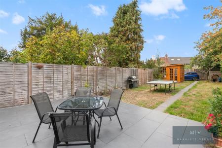 3 bedroom Semi-detached house for sale in Hurst Road, Croydon