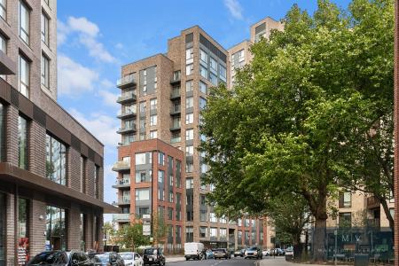 Cherry Orchard Road, Croydon