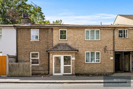 2 bedroom Flat to let in Croham Road, South Croydon