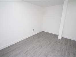 2 bedroom Flat to let in Leslie Park Road, Croydon
