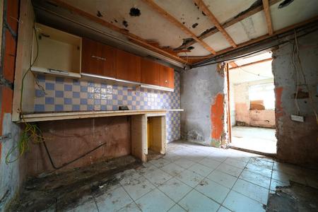 3 bedroom Terraced House for sale in 327 Purley Way, Croydon