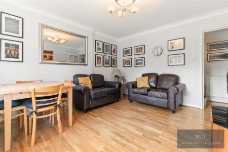 2 bedroom Flat for sale in South Park Hill Road, South Croydon