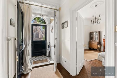 5 bedroom Detached house for sale in St. Peters Road, Croydon