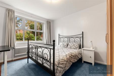 5 bedroom Detached house for sale in St. Peters Road, Croydon