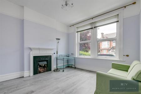 8 bedroom Detached house for sale in Campden Road, South Croydon