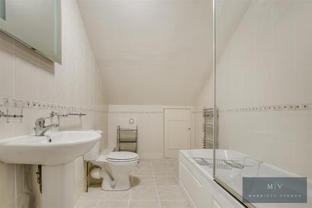 8 bedroom Detached house for sale in Campden Road, South Croydon