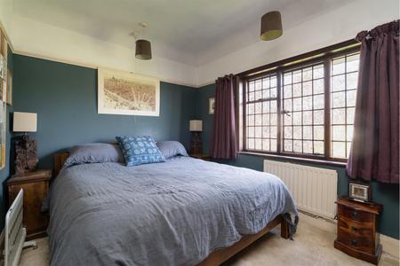 4 bedroom Detached house for sale in Warham Road, South Croydon