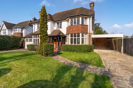 4 bedroom Detached house for sale in Warham Road, South Croydon