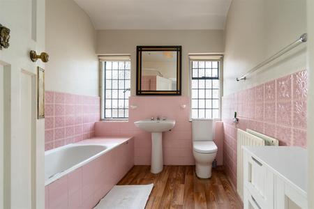4 bedroom Detached house for sale in Warham Road, South Croydon