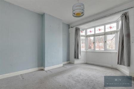 3 bedroom Terraced House for sale in Harrington Road, South Norwood, London