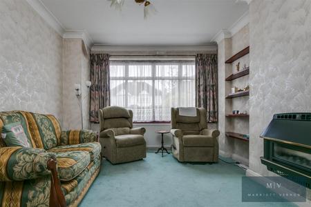 3 bedroom House for sale in Norbury Avenue, Thornton Heath