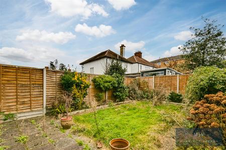 3 bedroom House for sale in Norbury Avenue, Thornton Heath