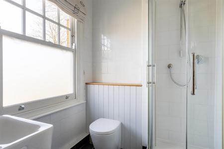 5 bedroom Detached house for sale in Selsdon Road, South Croydon