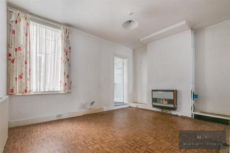 3 bedroom Terraced House for sale in Latimer Road, Croydon