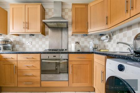 1 bedroom Flat for sale in Chepstow Road, Croydon
