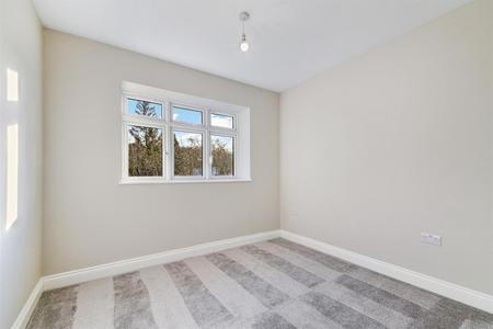 4 bedroom Detached house for sale in Harewood Road, South Croydon