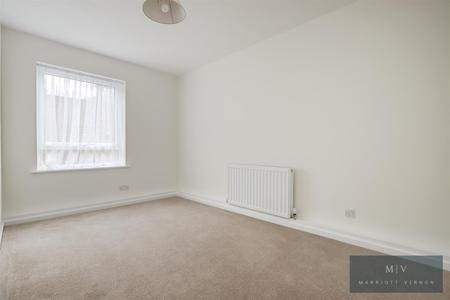 2 bedroom Apartment for sale in Coombe Road, Croydon