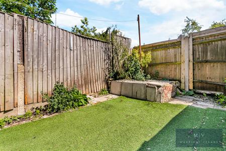 2 bedroom End of terrace house for sale in Sheldon Street, Croydon