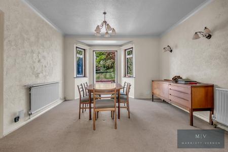 3 bedroom Detached house for sale in Gravel Hill, Croydon
