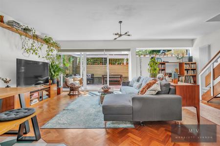 3 bedroom End of terrace house for sale in Park Hill Rise, Croydon