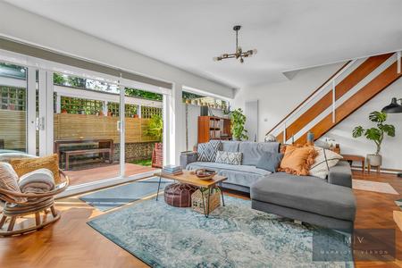 3 bedroom End of terrace house for sale in Park Hill Rise, Croydon