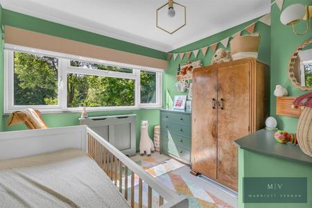 3 bedroom End of terrace house for sale in Park Hill Rise, Croydon