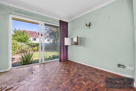 3 bedroom Detached house for sale in Harriet Gardens, Croydon