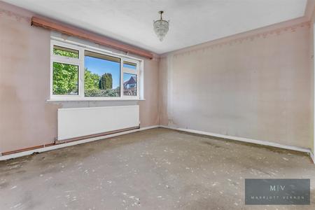3 bedroom Detached house for sale in Harriet Gardens, Croydon