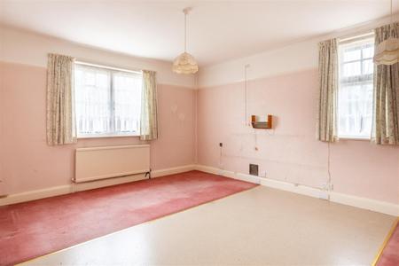5 bedroom Detached house for sale in Shirley Hills Road, Croydon