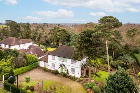 5 bedroom Detached house for sale in Shirley Hills Road, Croydon